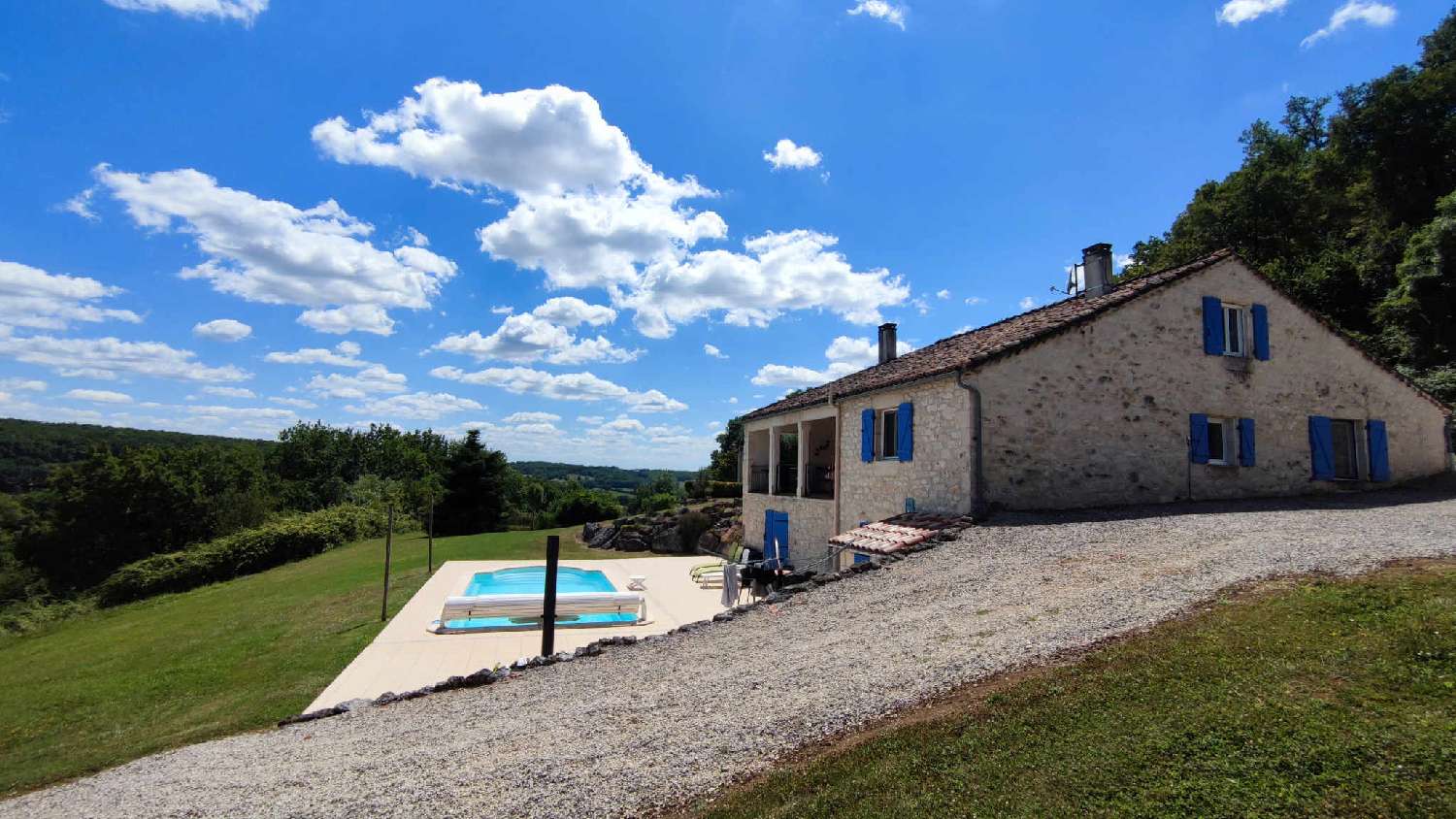  for sale villa Pern Lot 7