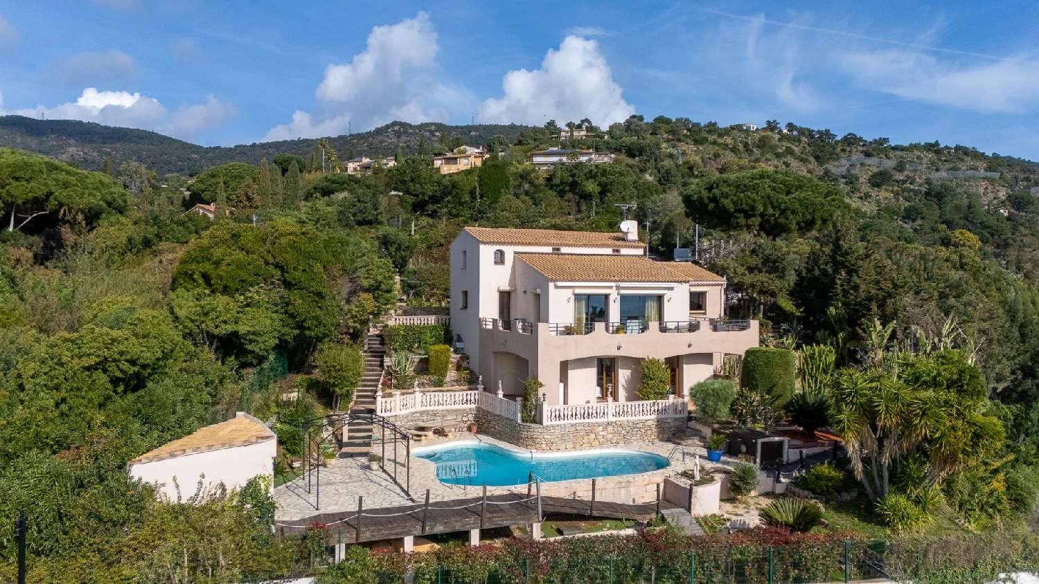 à vendre villa Rayol-Canadel-sur-Mer Var 2