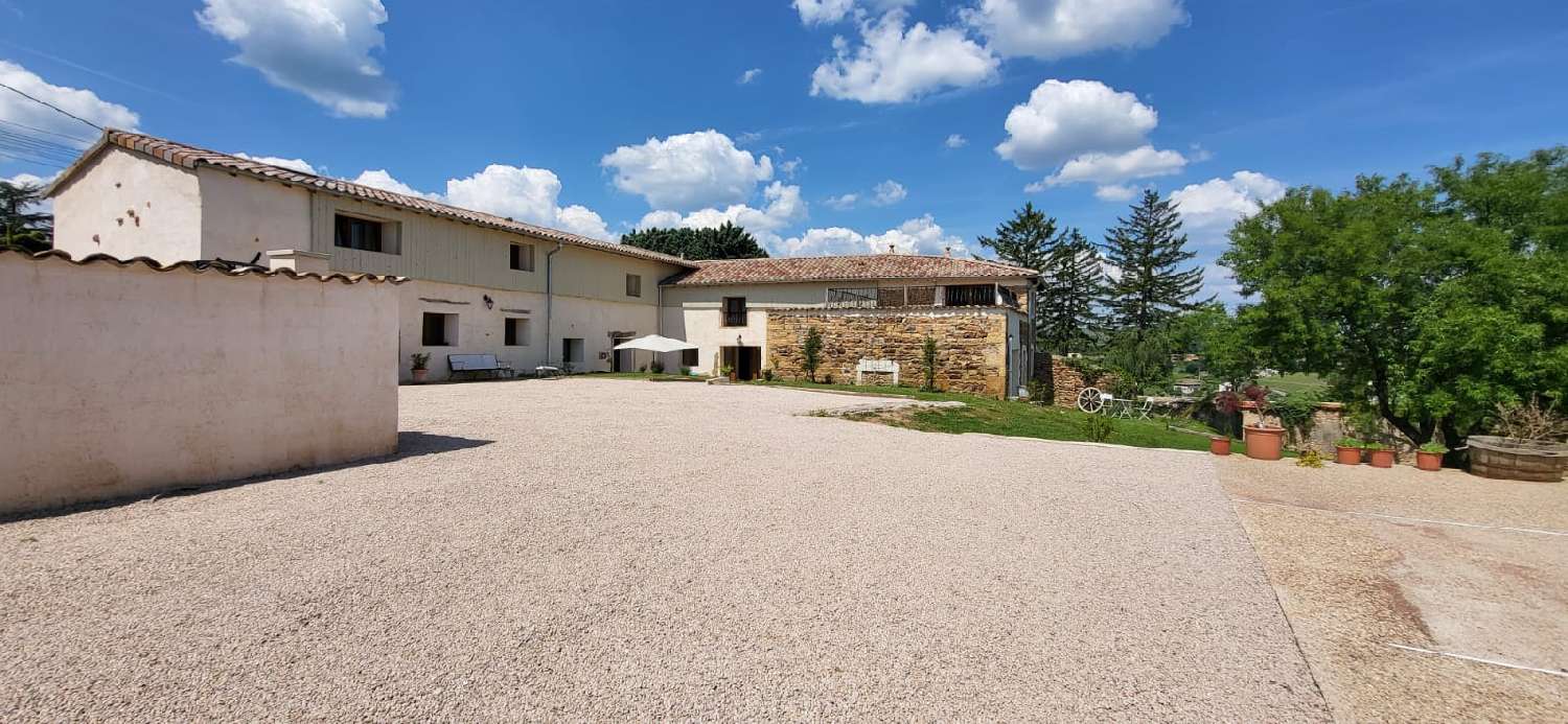 à vendre villa Saint-Amour-Bellevue Saône-et-Loire 1