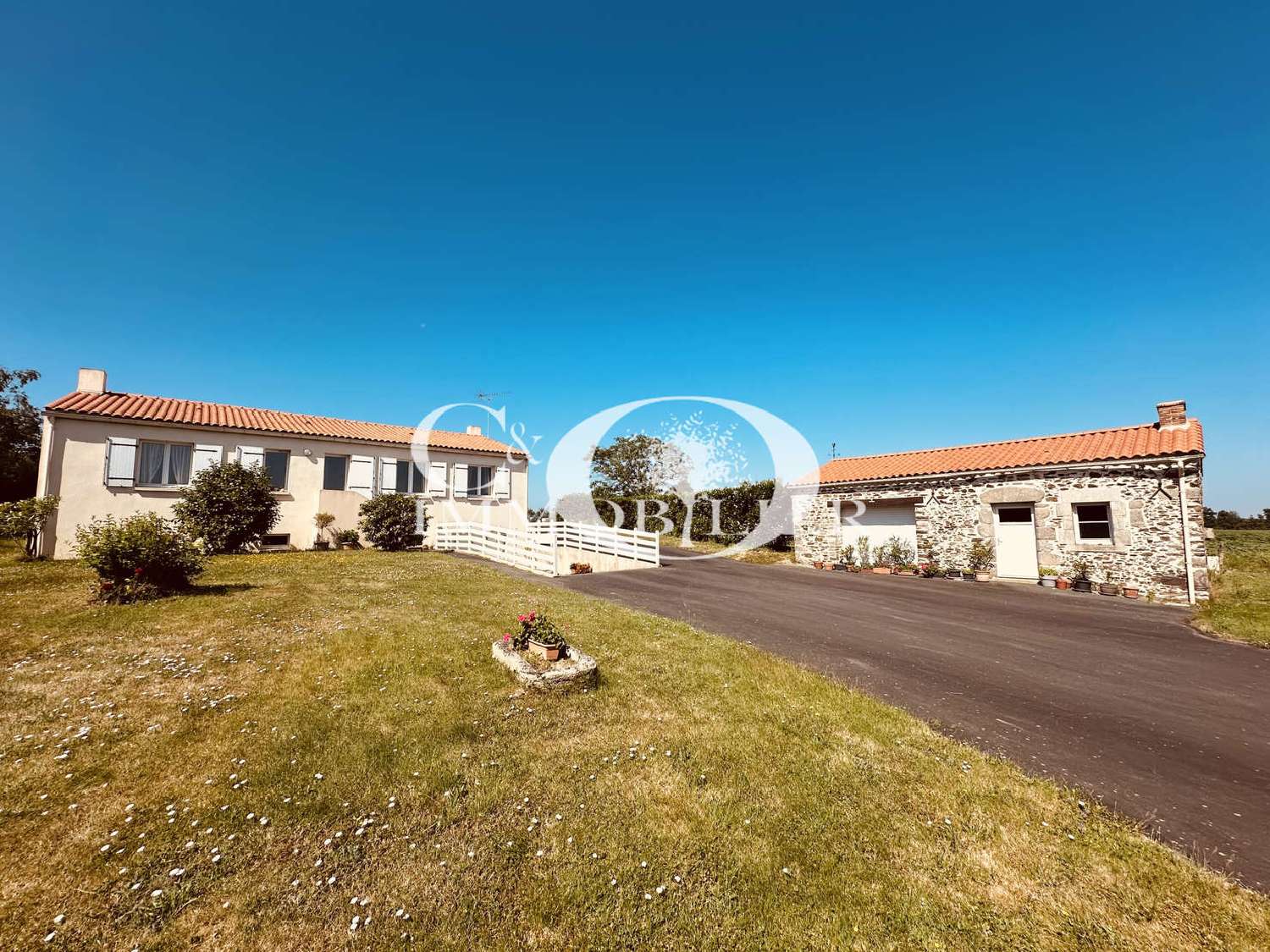  te koop villa Saint-Denis-la-Chevasse Vendée 1