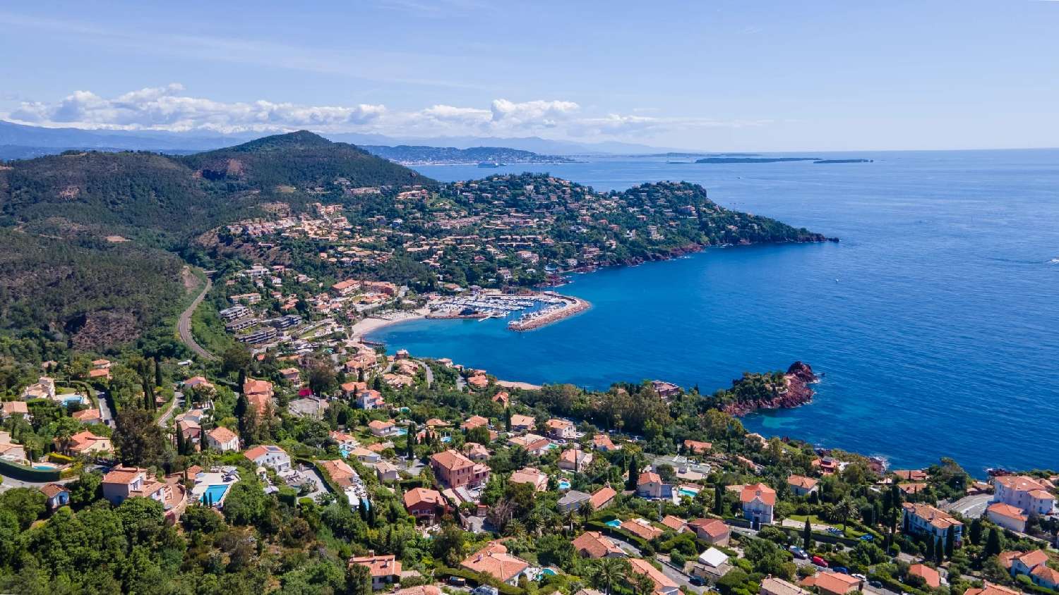 à vendre villa Théoule-sur-Mer Alpes-Maritimes 2
