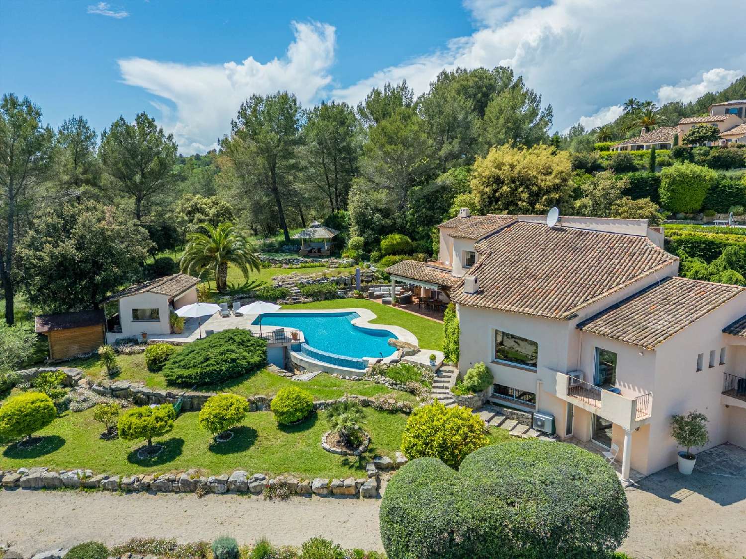  te koop villa Valbonne Alpes-Maritimes 2