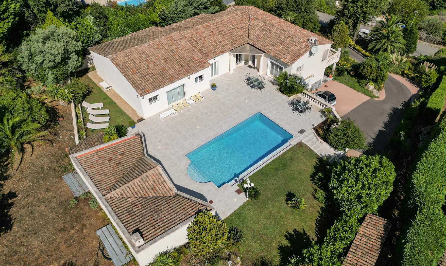  te koop villa Vallauris Alpes-Maritimes 2