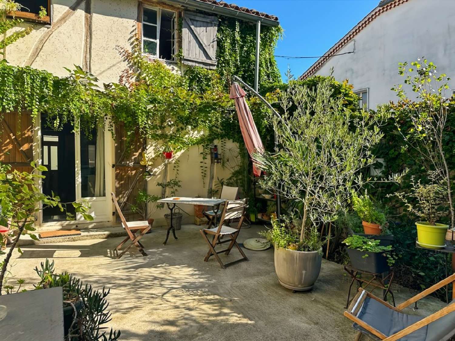  for sale village house Bassoues Gers 1