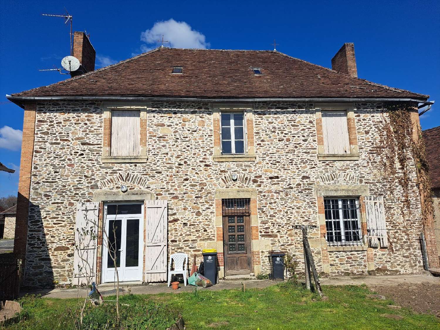  te koop dorpshuis Benayes Corrèze 6