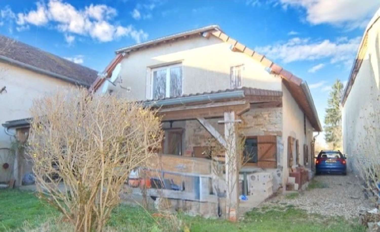  for sale village house Chamblay Jura 1