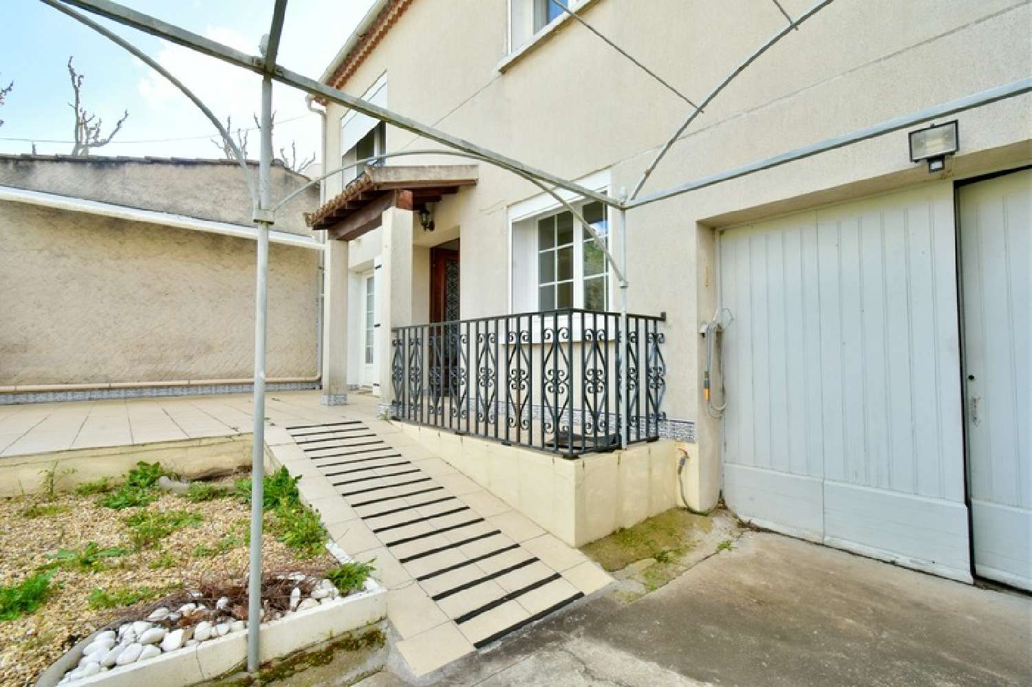 à vendre maison de village Fontvieille Bouches-du-Rhône 4