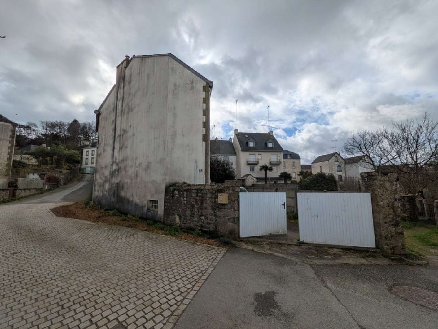  à vendre maison de village Guéméné-sur-Scorff Morbihan 2