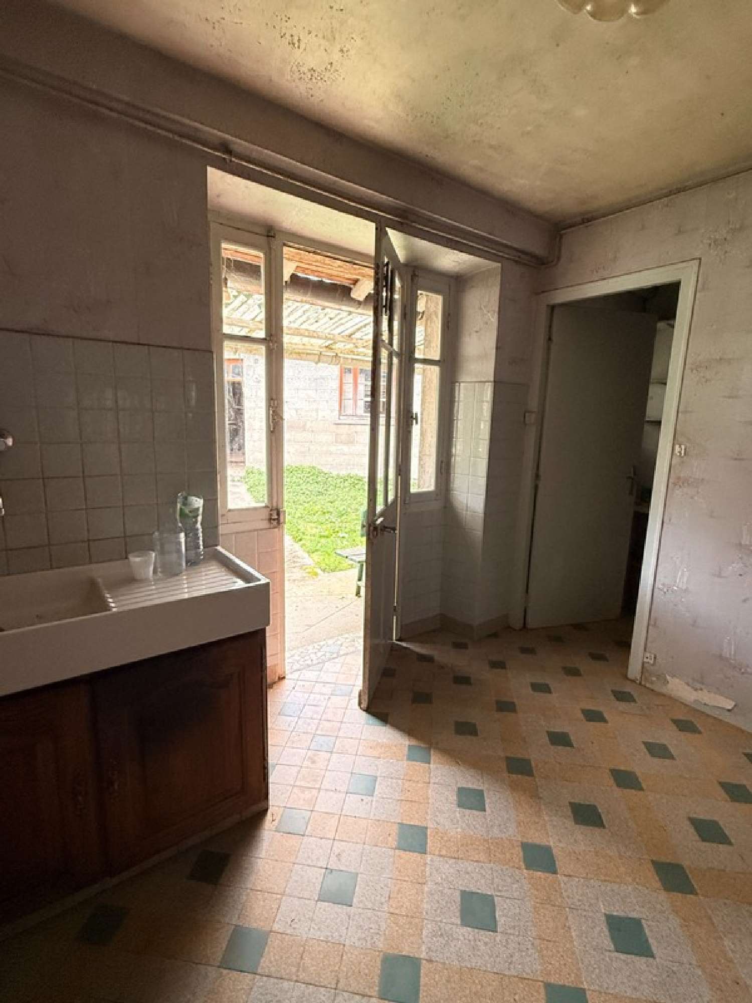  for sale village house La Chapelle-Baloüe Creuse 7