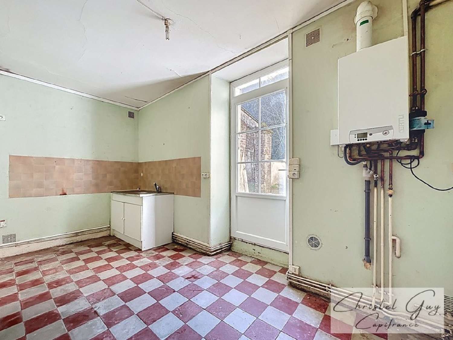  for sale village house La Chartre-sur-le-Loir Sarthe 4