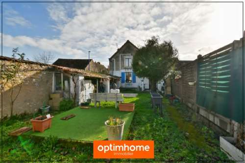 Le Veurdre Allier dorpshuis foto 7278320