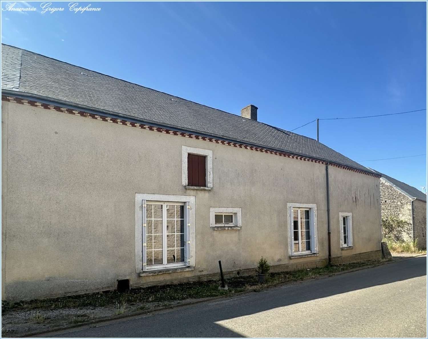 à vendre maison de village Loigny-la-Bataille Eure-et-Loir 1