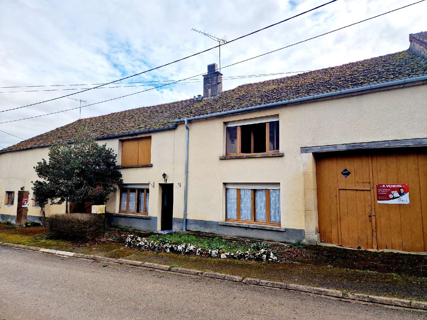  for sale village house Montigny-lès-Cherlieu Haute-Saône 1