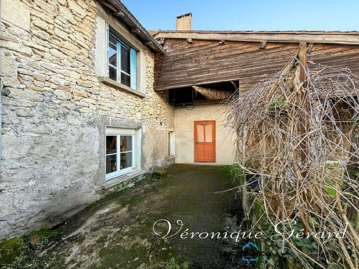 à vendre maison de village Saint-Vivien-de-Monségur Gironde 3