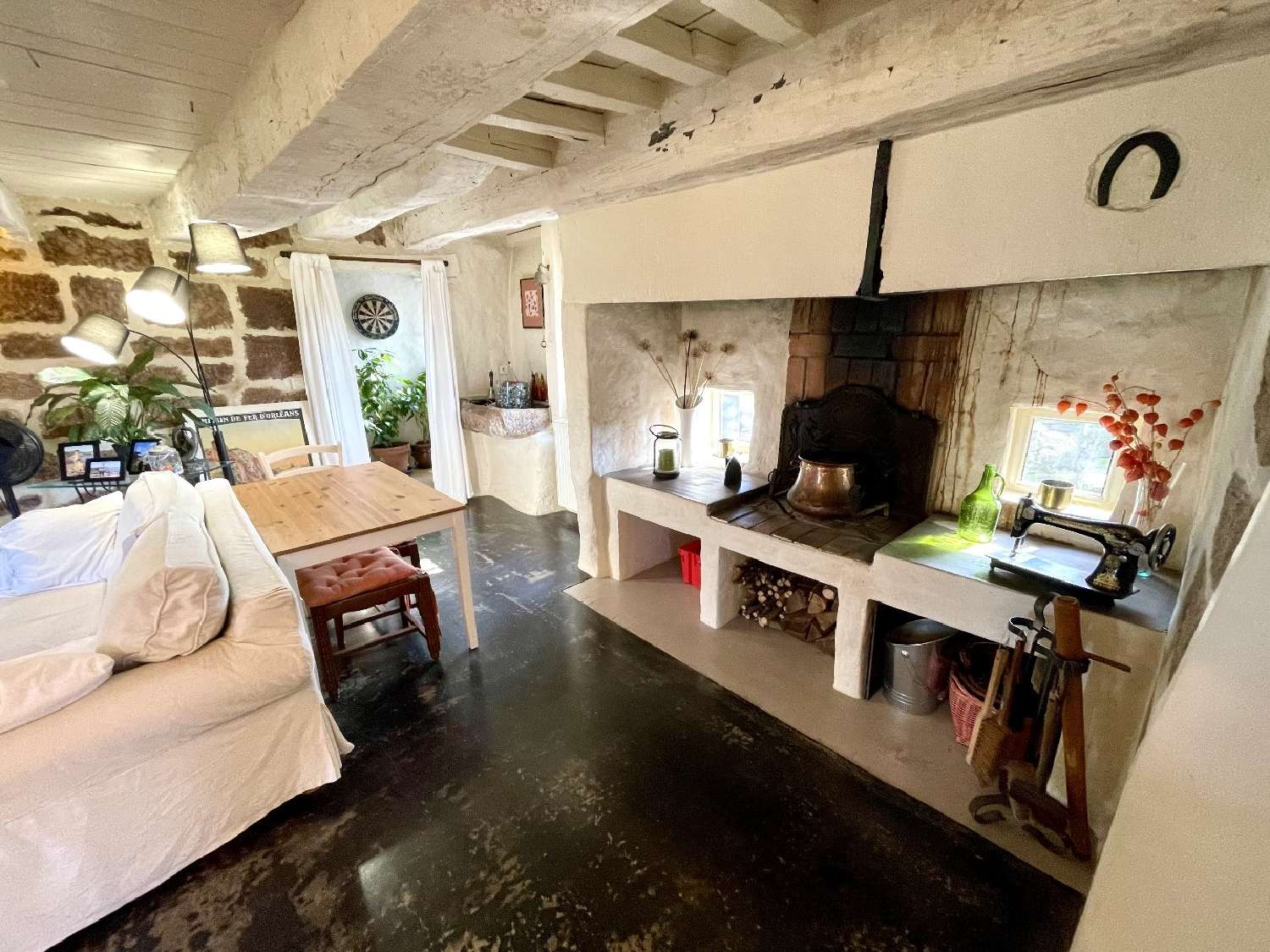  à vendre maison de village Ussac Corrèze 2