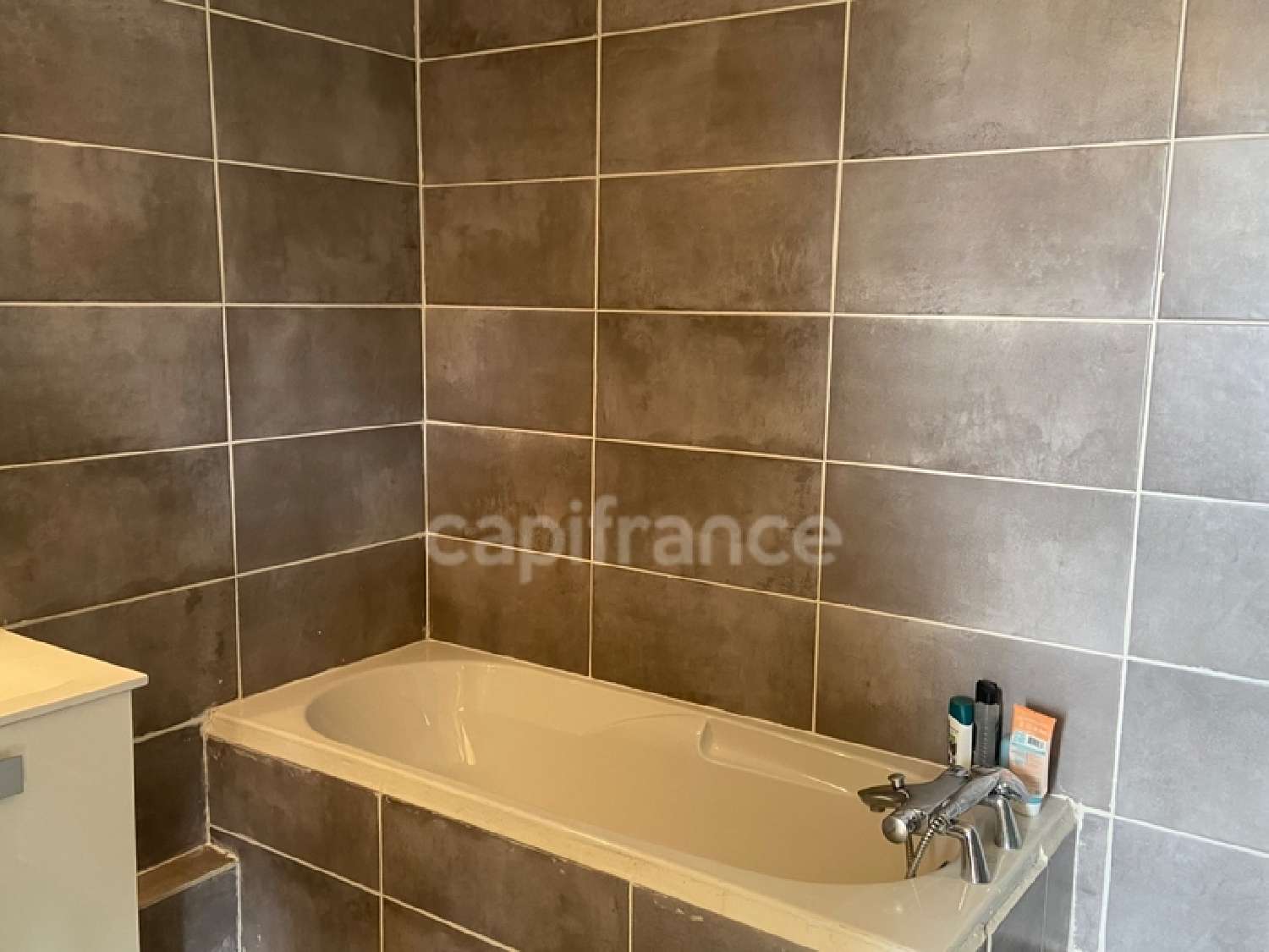  kaufen Wohnung/ Apartment Alès Gard 5