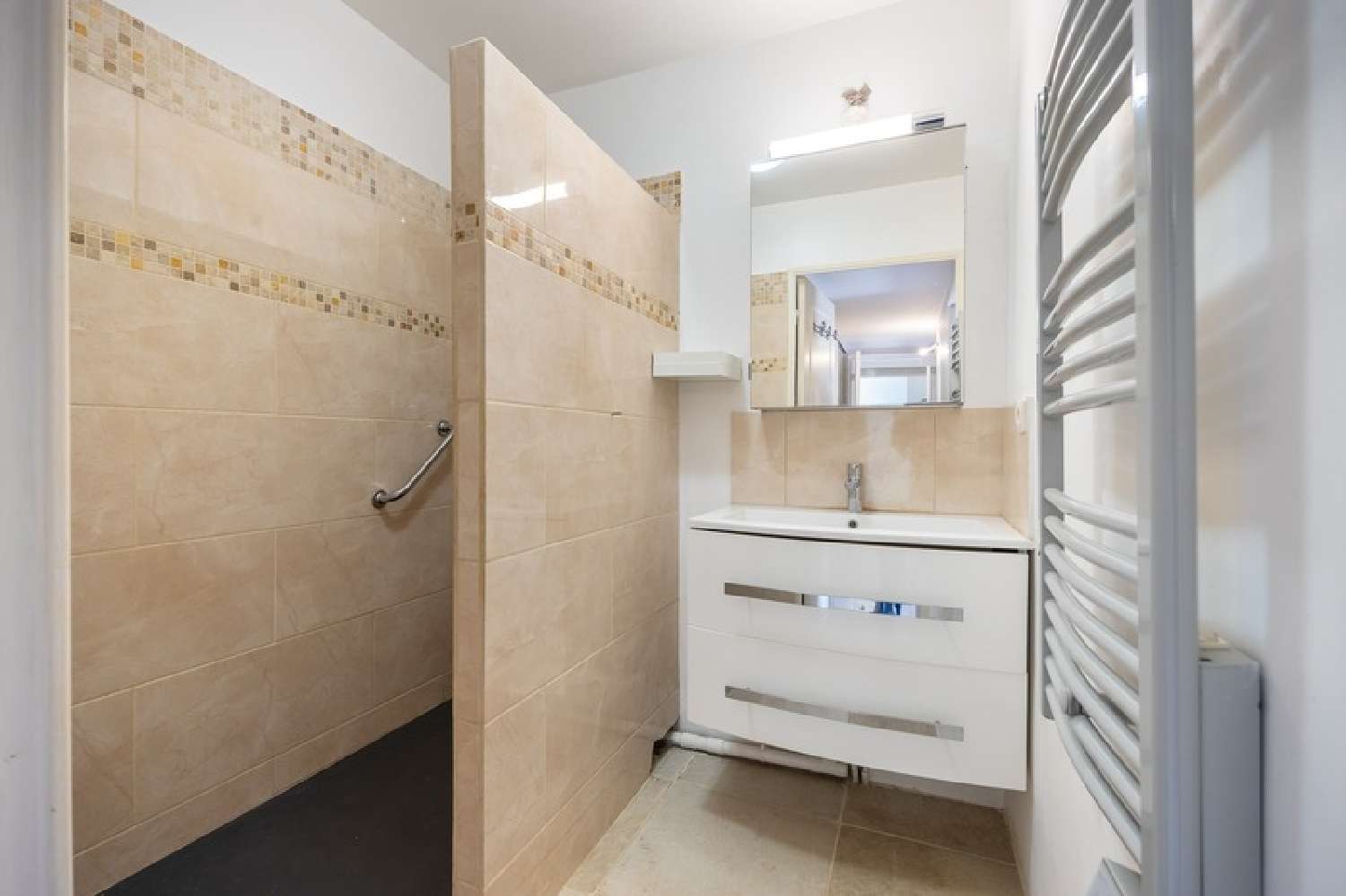  te koop appartement Aubagne Bouches-du-Rhône 5