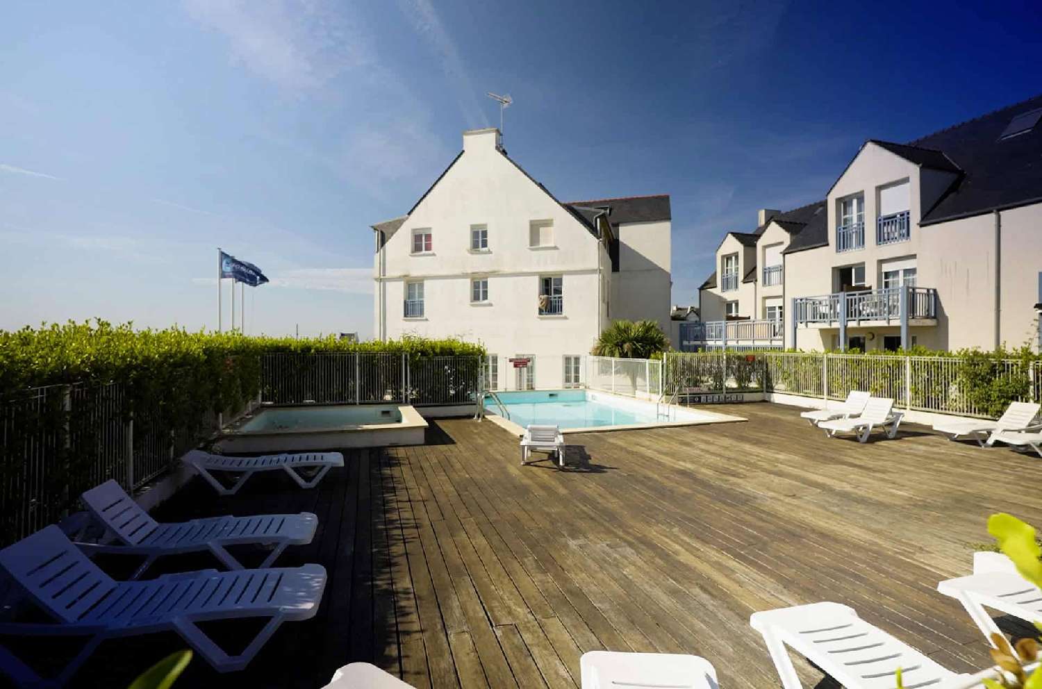 for sale apartment Audierne Finistère 1