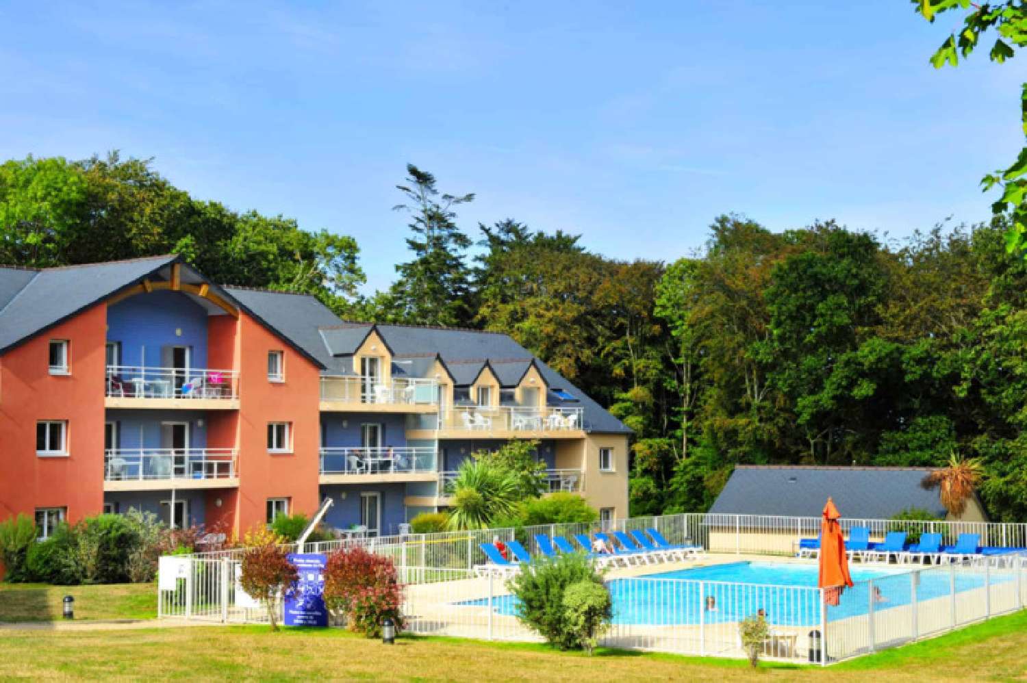 for sale apartment Carantec Finistère 4