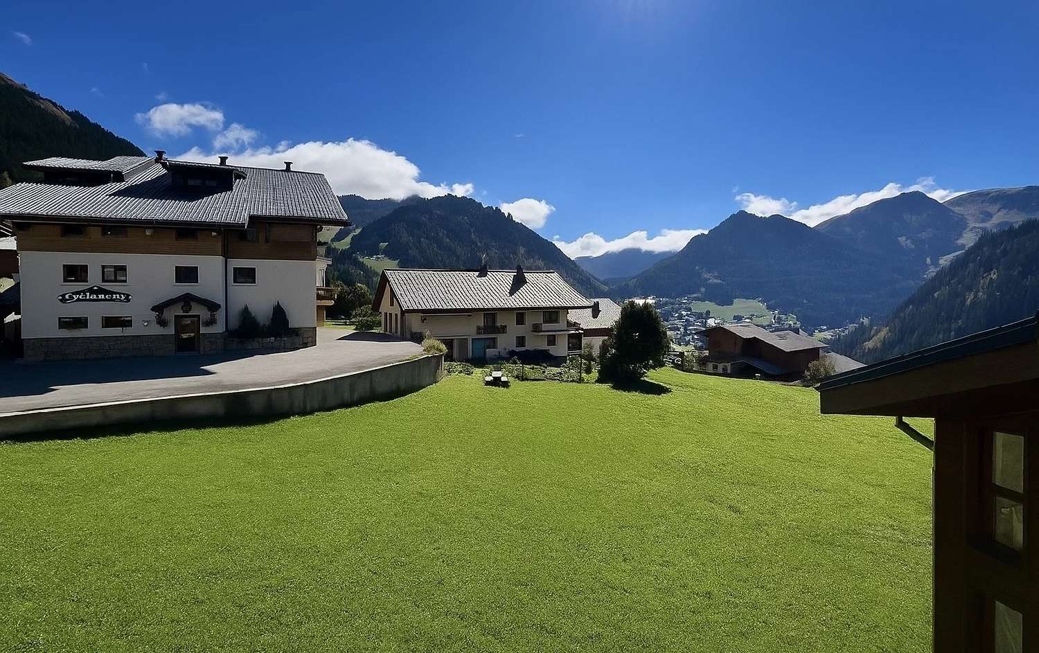  à vendre appartement Châtel Haute-Savoie 1