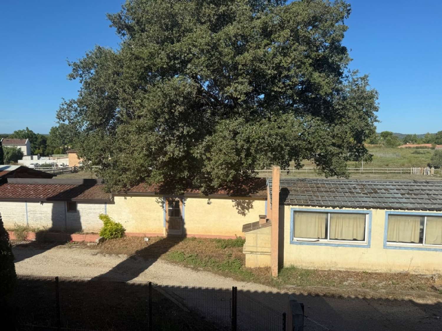  à vendre appartement Éguilles Bouches-du-Rhône 2