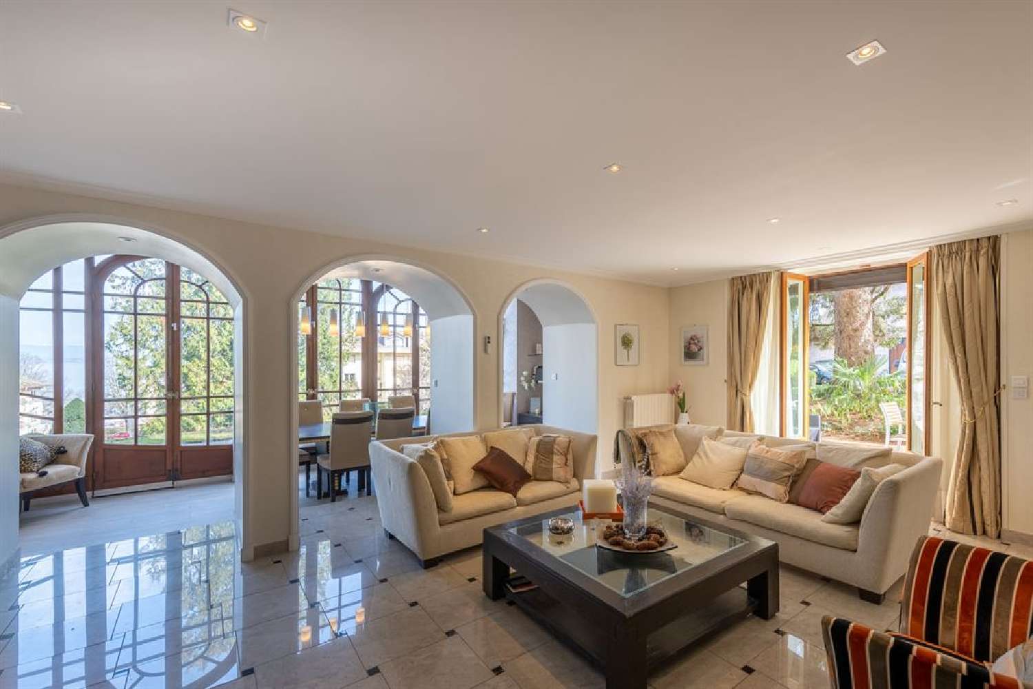 à vendre appartement Évian-les-Bains Haute-Savoie 4