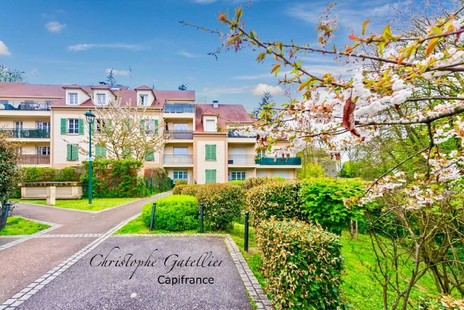  te koop appartement Fontenay-le-Fleury Yvelines 1