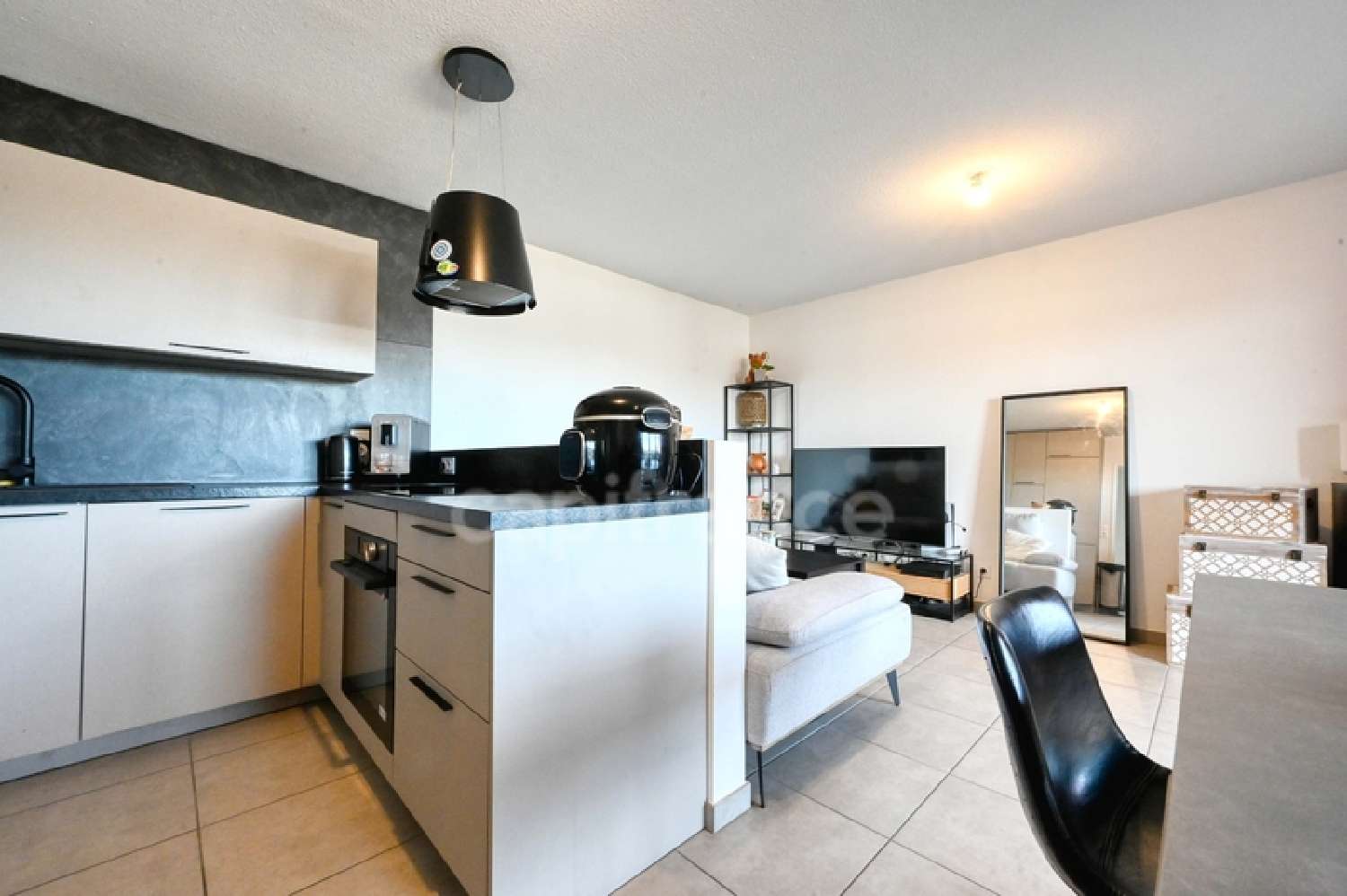 for sale apartment Givors Rhône 1