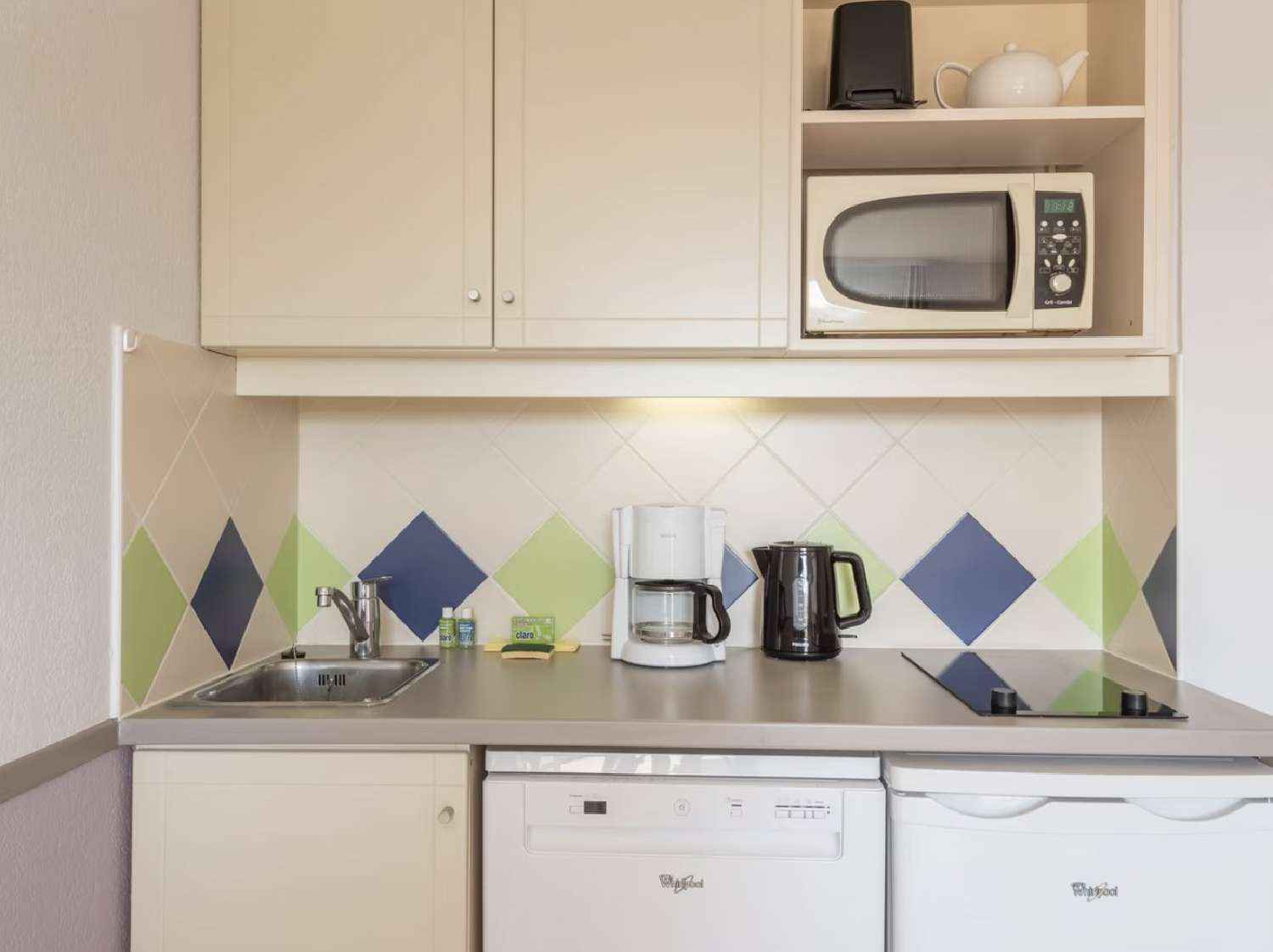 for sale apartment Juan-les-Pins Alpes-Maritimes 4