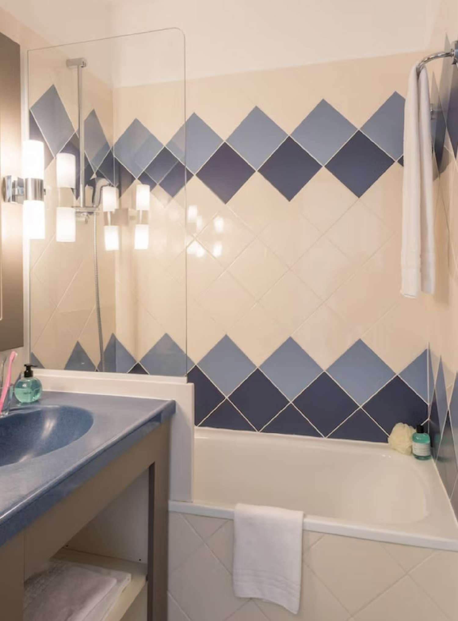 for sale apartment Juan-les-Pins Alpes-Maritimes 5