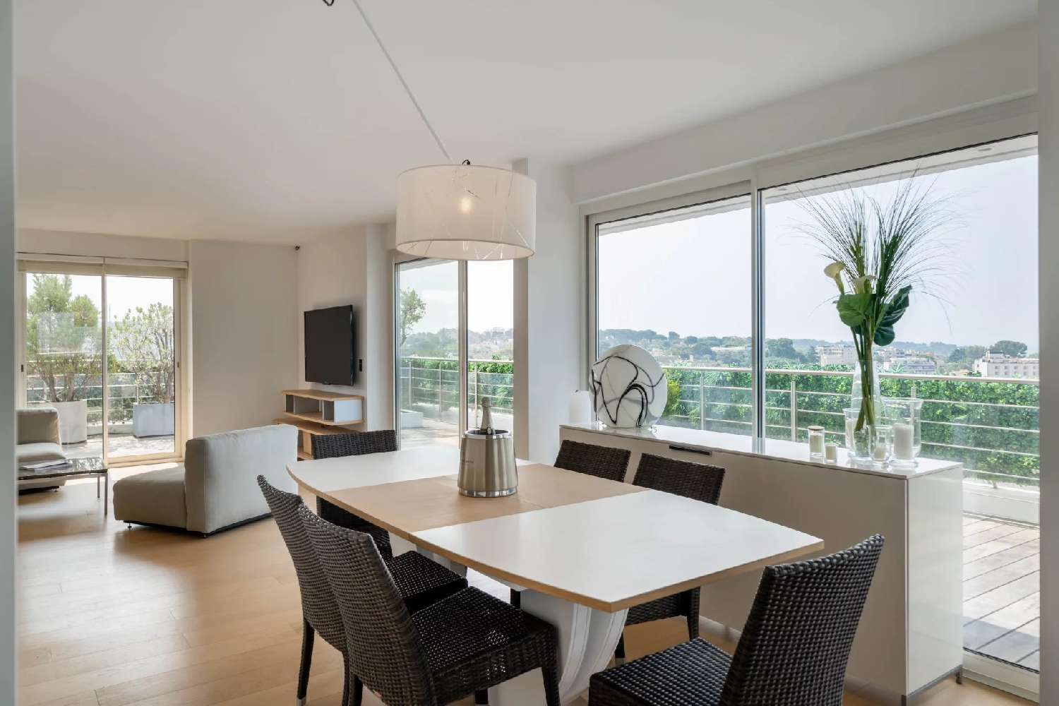  for sale apartment Juan-les-Pins Alpes-Maritimes 3