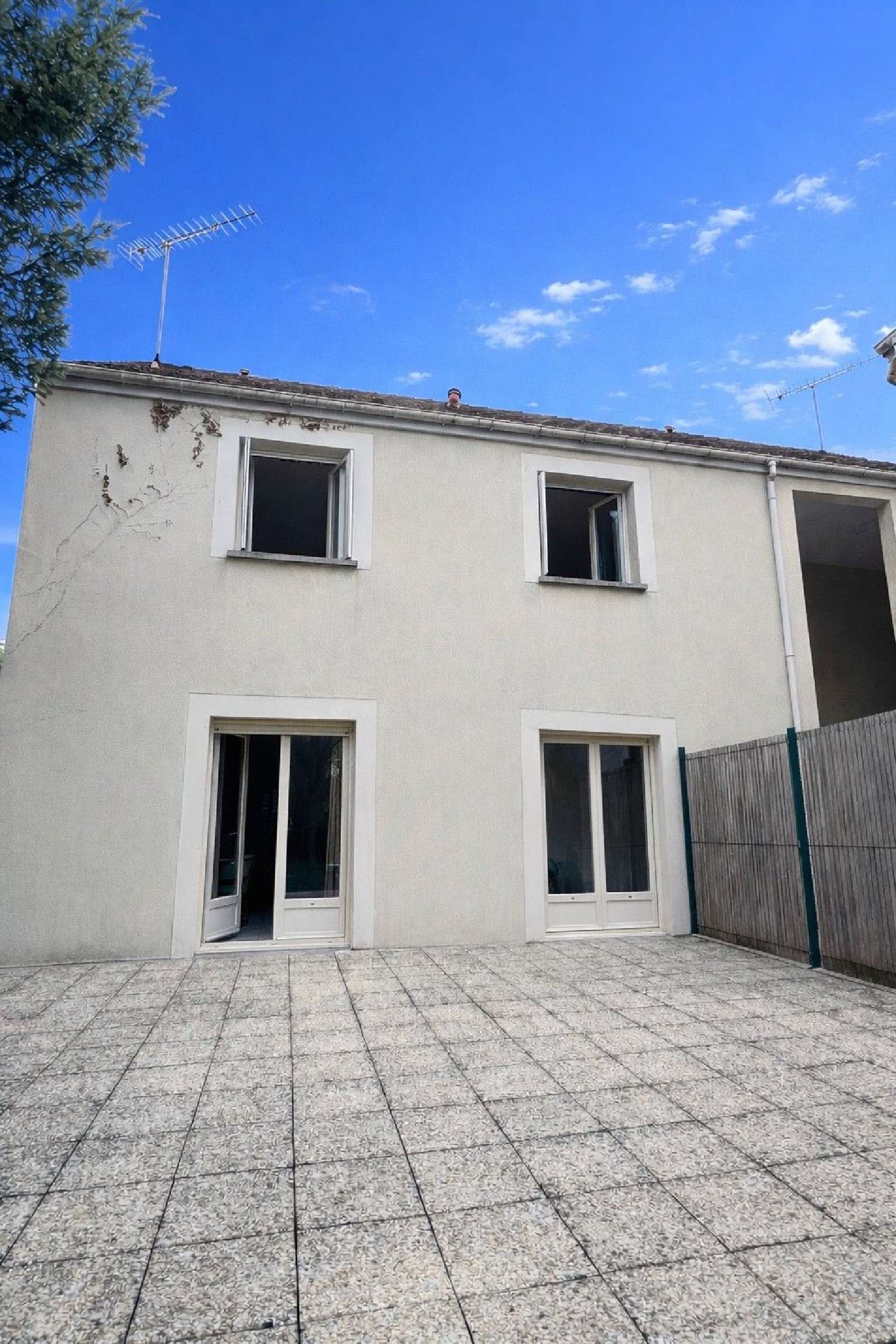  for sale apartment La Ferté-Alais Essonne 1