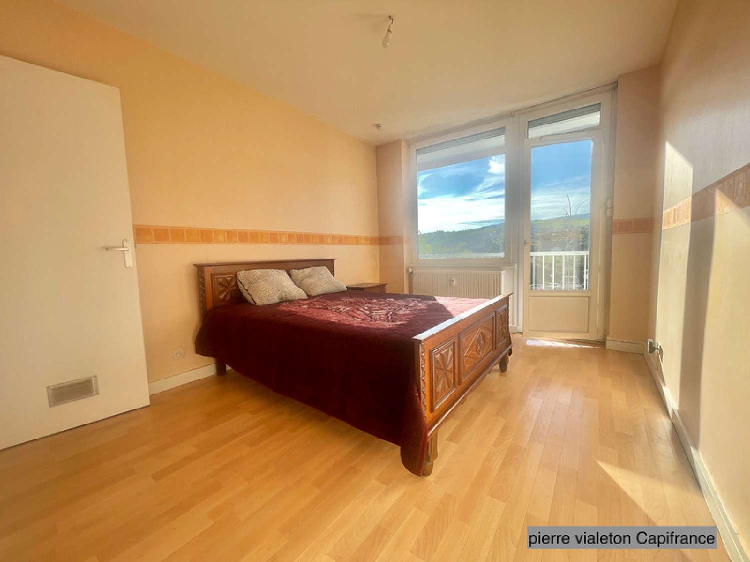  for sale apartment La Grand Croix Loire 1