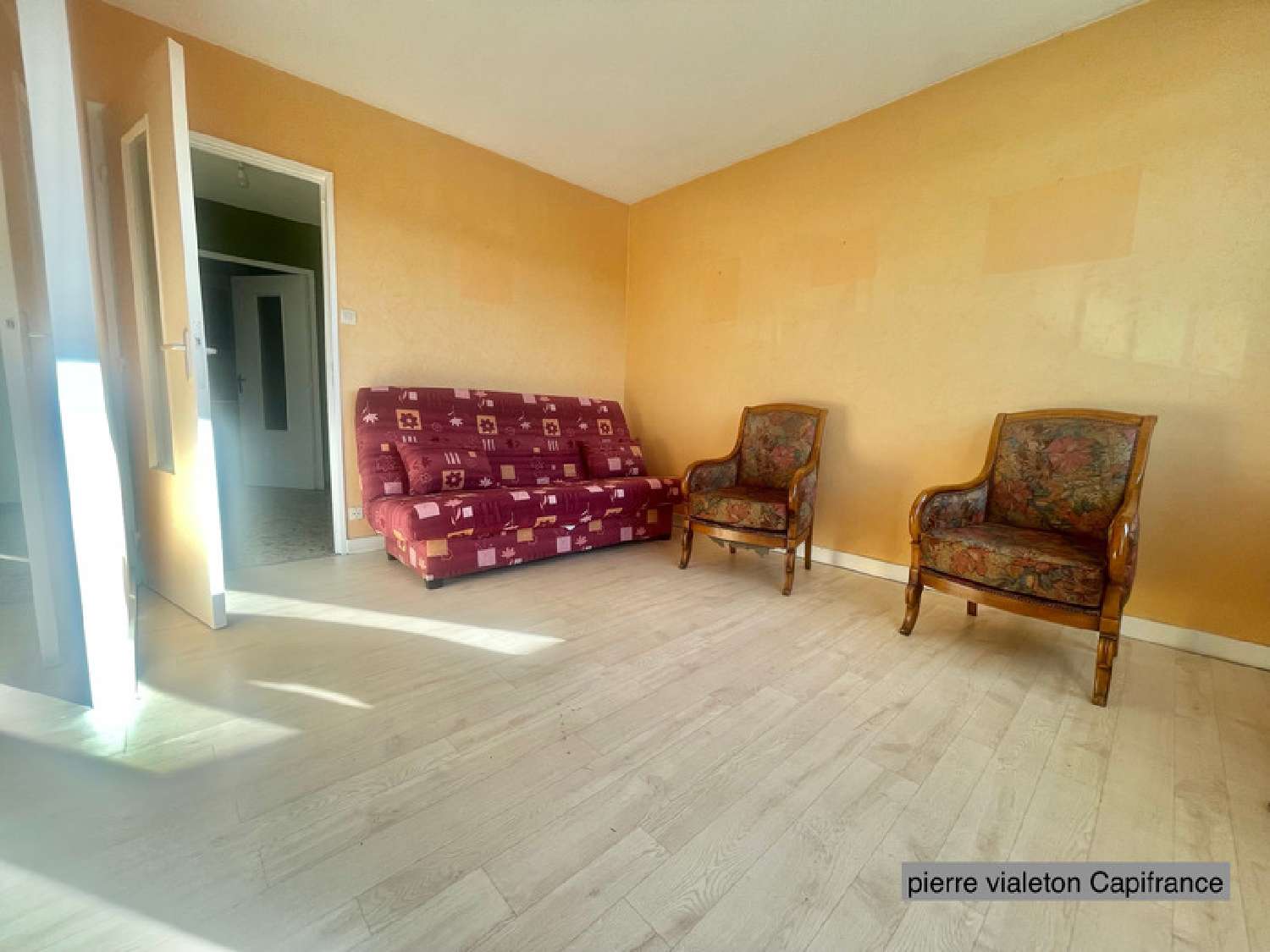  for sale apartment La Grand Croix Loire 6