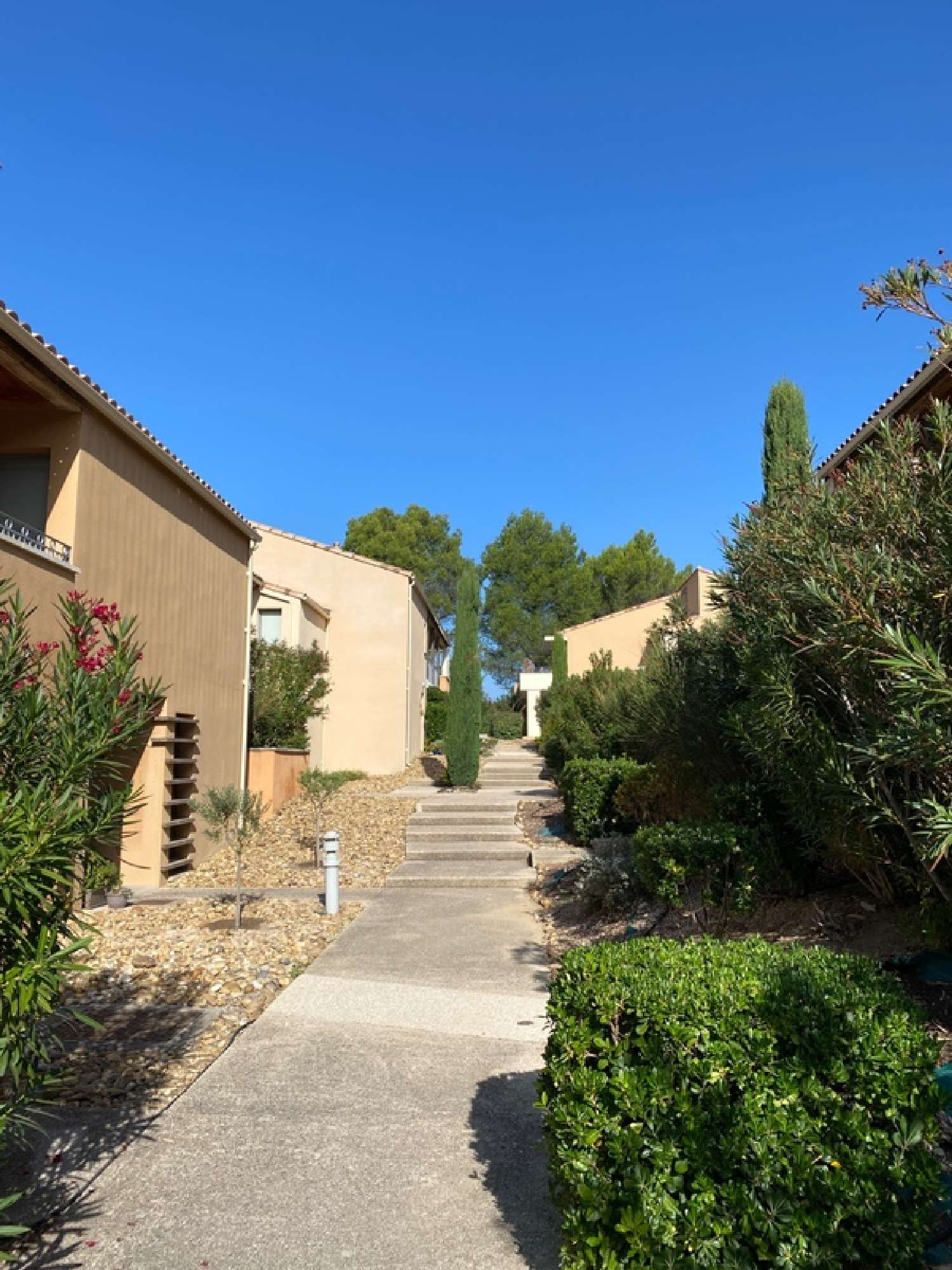 for sale apartment Lagnes Vaucluse 7