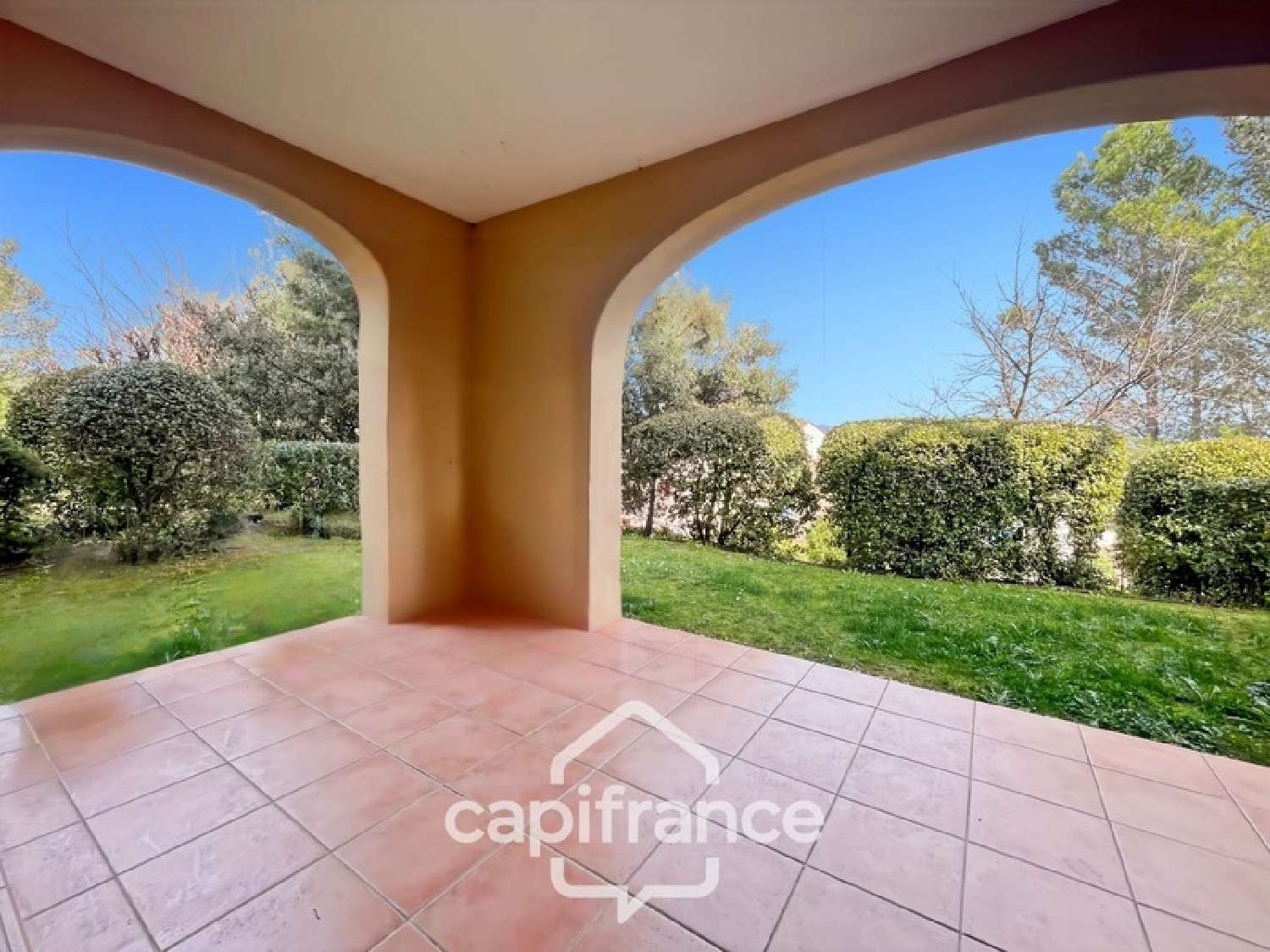 for sale apartment Mallemort Bouches-du-Rhône 2