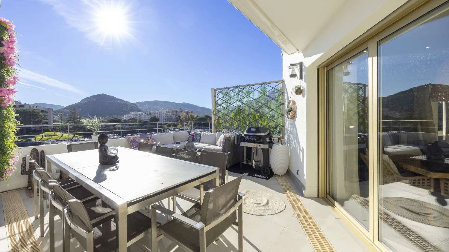 à vendre appartement Mandelieu-la-Napoule Alpes-Maritimes 4