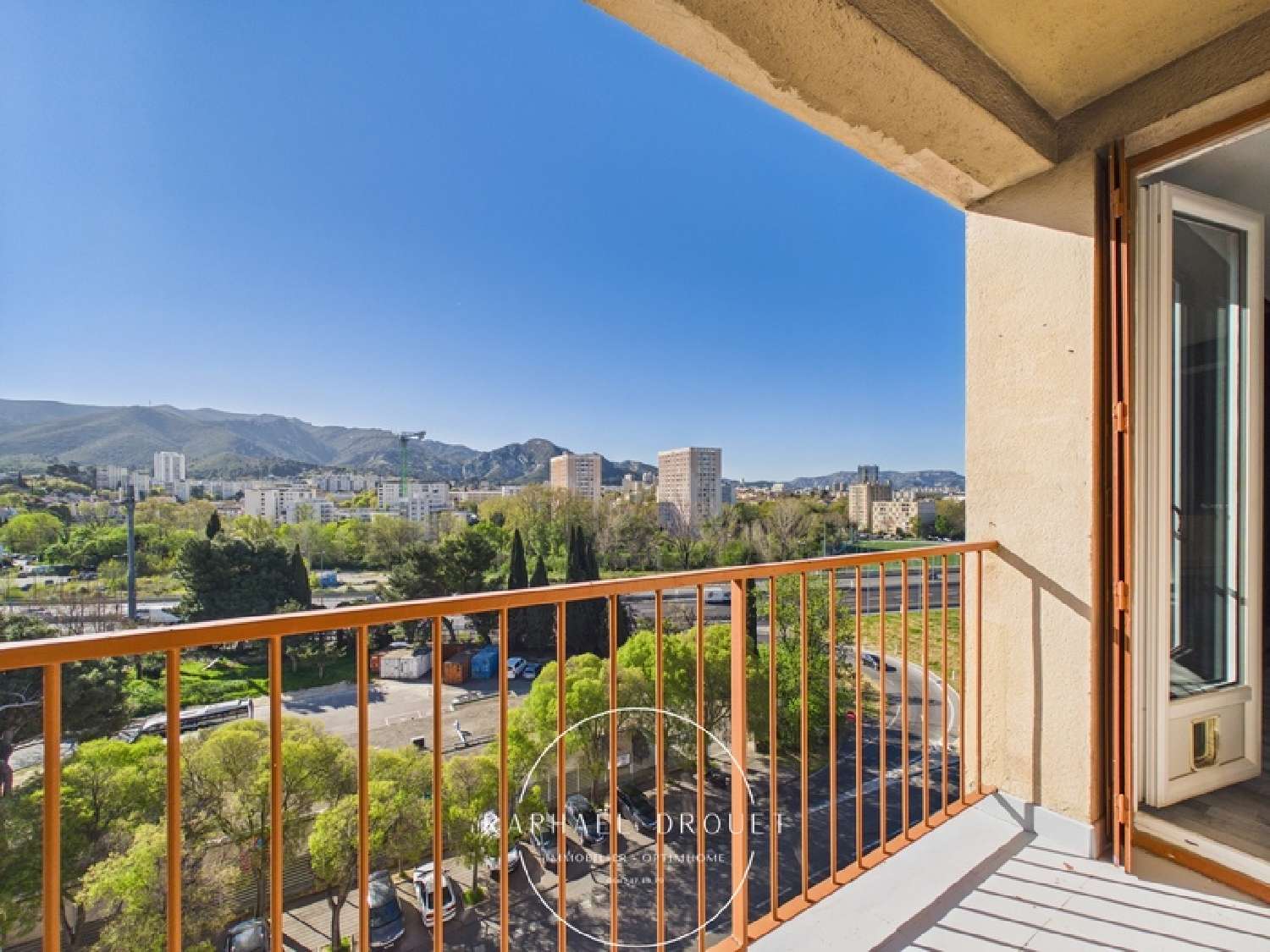  à vendre appartement Marseille 11e Arrondissement Bouches-du-Rhône 2