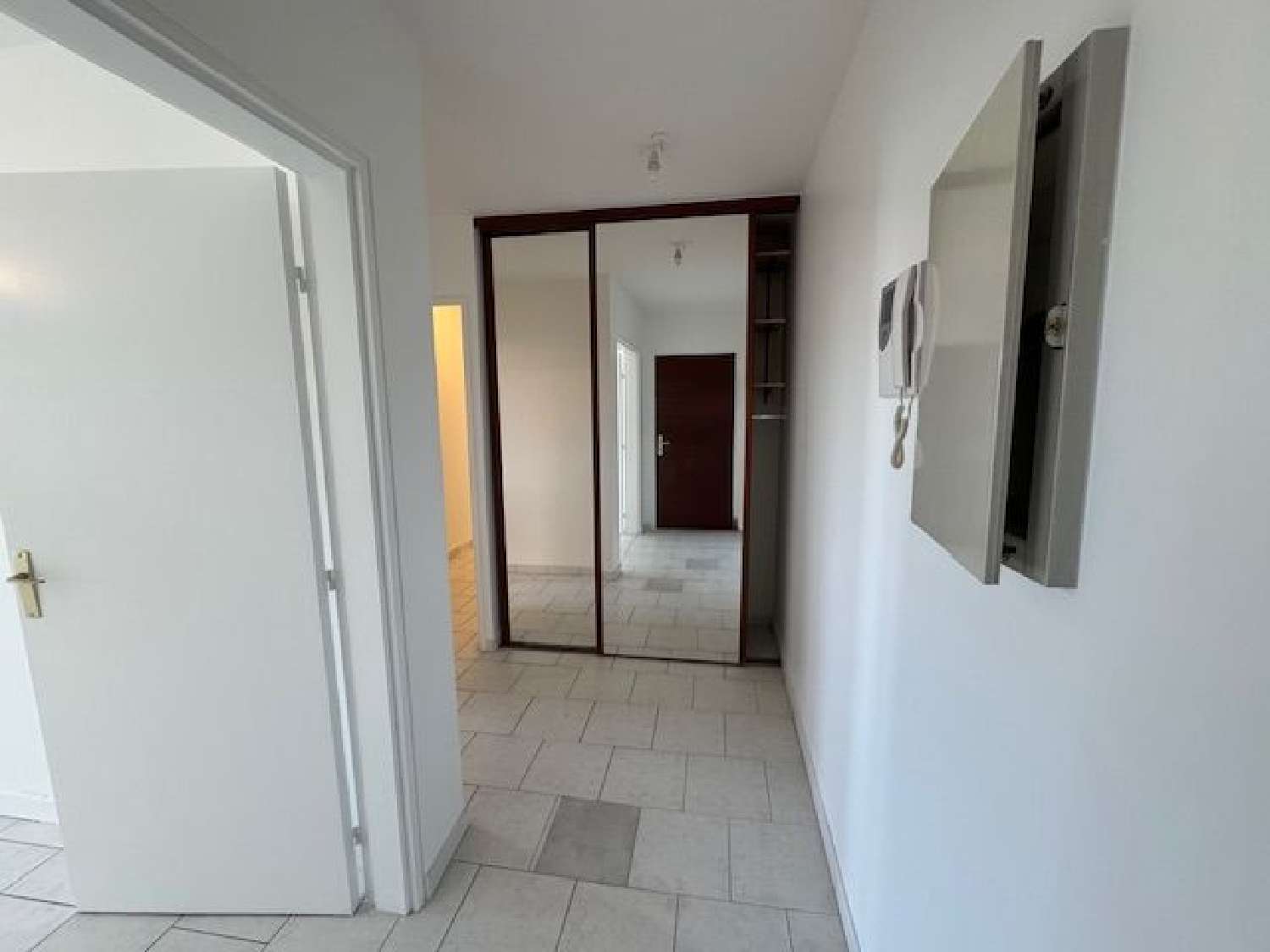  te koop appartement Montigny-le-Bretonneux Yvelines 1