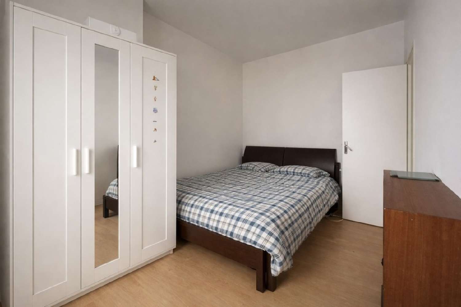  for sale apartment Paris 17e Arrondissement Paris (Seine) 8