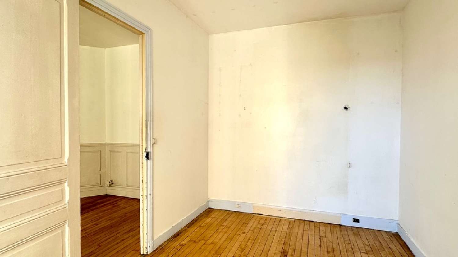 for sale apartment Paris 18e Arrondissement Paris (Seine) 5