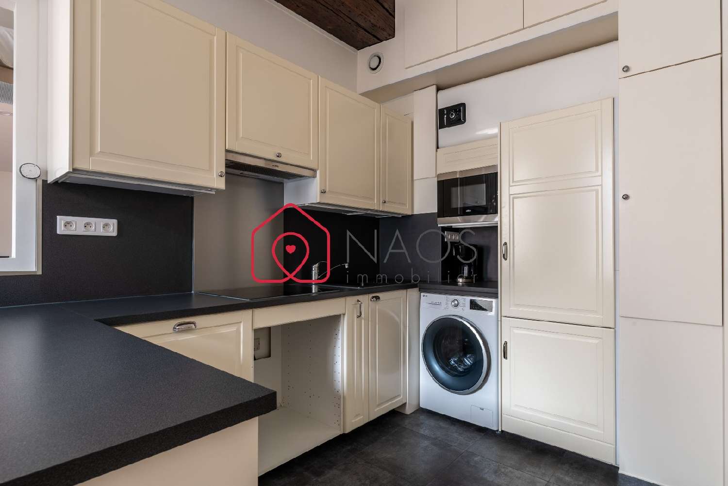 for sale apartment Paris 4e Arrondissement Paris (Seine) 3