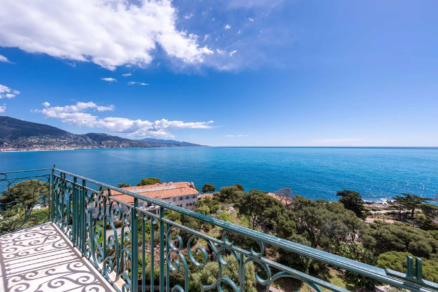 à vendre appartement Roquebrune-Cap-Martin Alpes-Maritimes 3