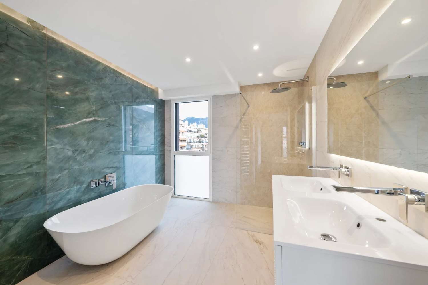 à vendre appartement Roquebrune-Cap-Martin Alpes-Maritimes 8