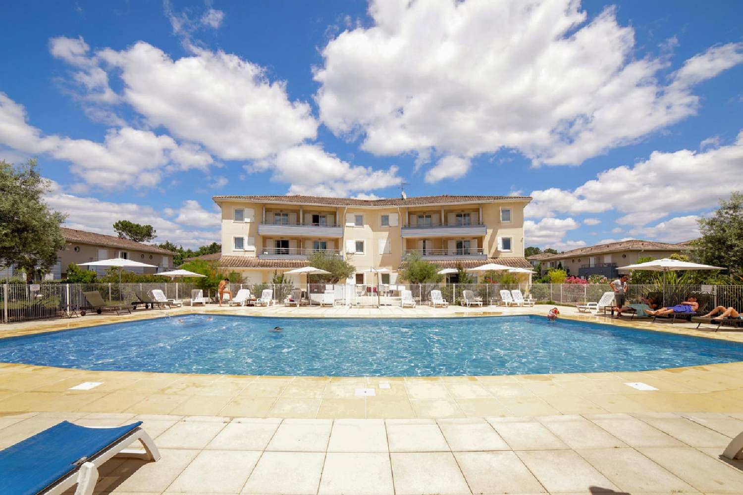  for sale apartment Saint-Jean-d'Illac Gironde 7