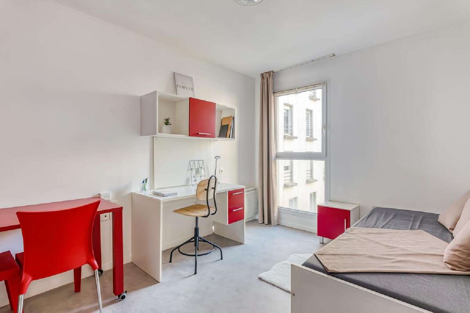 à vendre appartement Saint-Ouen Seine-Saint-Denis 2