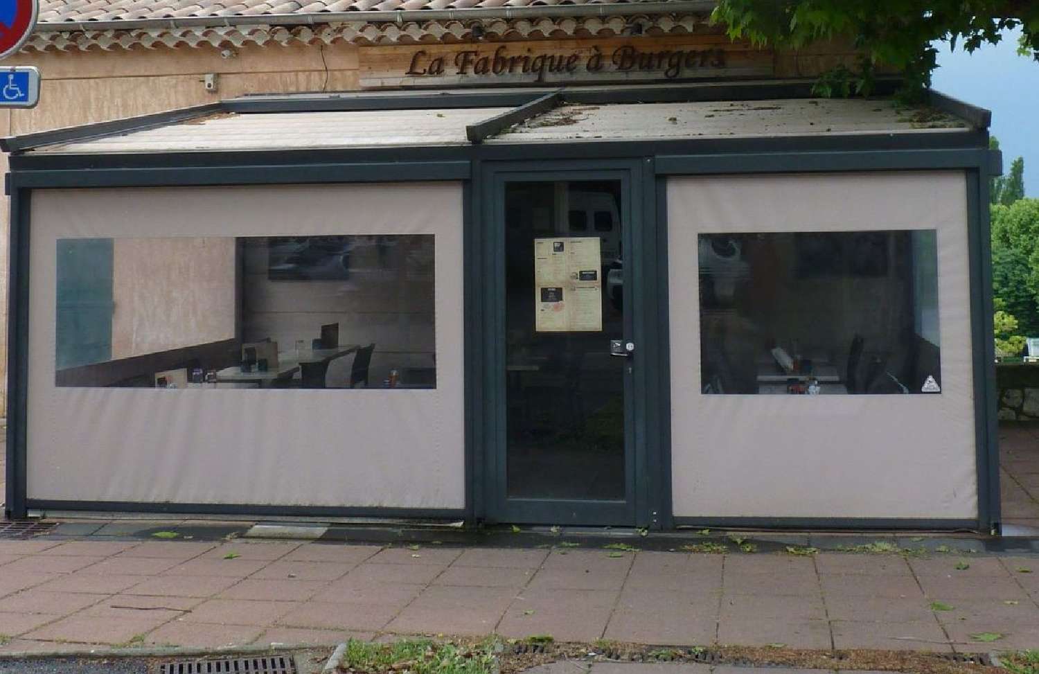  for sale apartment Sainte-Tulle Alpes-de-Haute-Provence 1