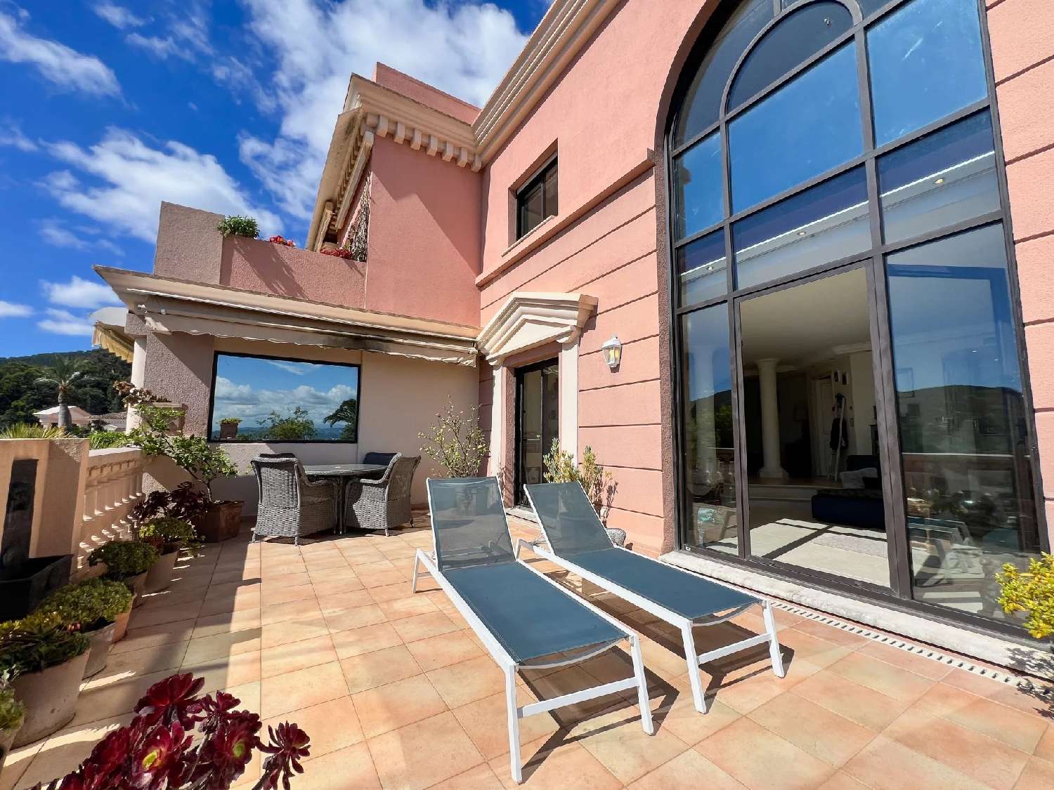  à vendre appartement Théoule-sur-Mer Alpes-Maritimes 2