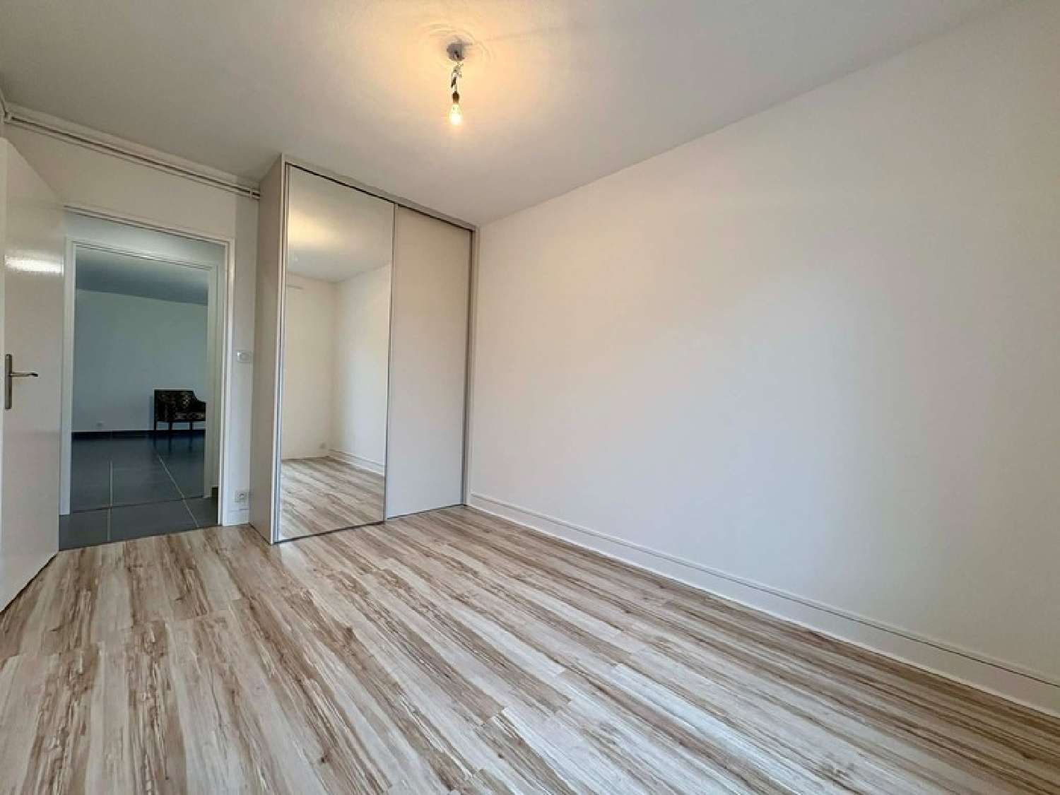  for sale apartment Tours 37100 Indre-et-Loire 5