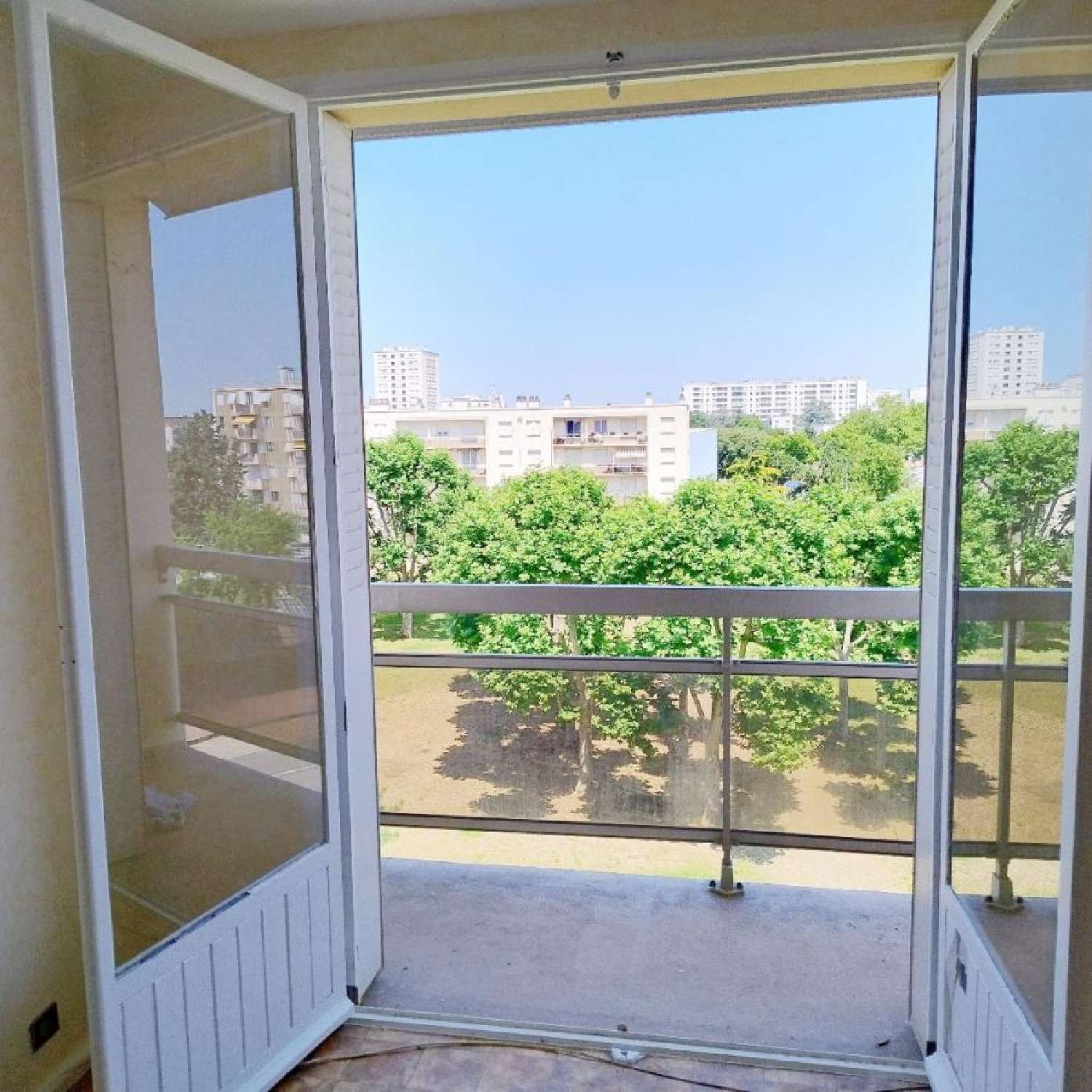  te koop appartement Vénissieux Rhône 3